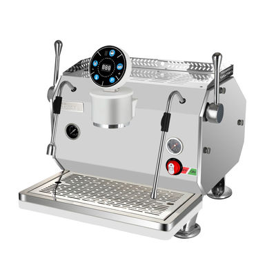 Macchina da caffè espresso semiautomatica programmabile con design italiano